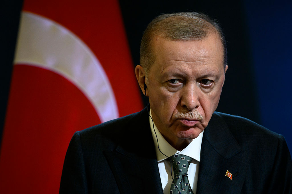 Erdogan intervine dupa eliminarea Turciei Viitorul lui Montella se hotareste la cel mai inalt nivel