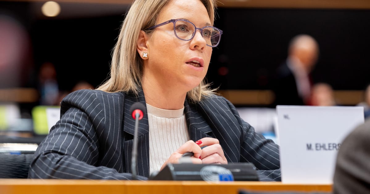 Femeia care sprijina extrema dreapta a Europei in accesul la