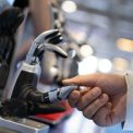 Inovatie China testeaza roboti de curatenie cu inteligenta artificiala pentru locuinte
