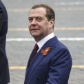 Medvedev starneste din nou controverse A publicat un videoclip generat de inteligenta artificiala in care liderii occidentali sunt distrusi intr un tocator