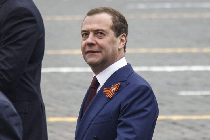 Medvedev starneste din nou controverse A publicat un videoclip generat de inteligenta artificiala in care liderii occidentali sunt distrusi intr un tocator