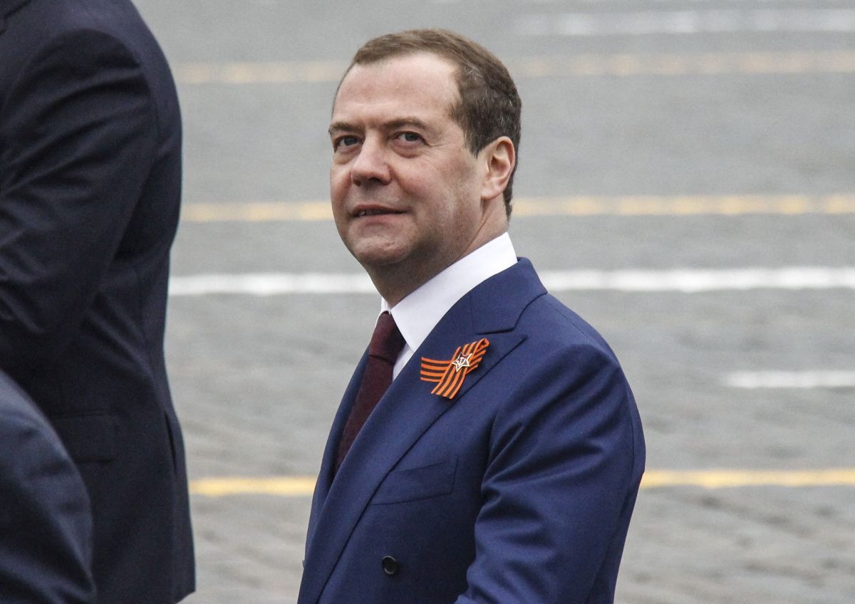 Medvedev starneste din nou controverse A publicat un videoclip generat de inteligenta artificiala in care liderii occidentali sunt distrusi intr un tocator