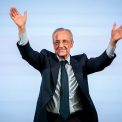 O promisiune imens din partea lui Florentino Perez Misterul transferului de 150 de milioane mentine Madridul in suspans