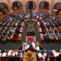 Parlamentul ungar voteaza o limita de mandat de 8 ani care ar impiedica revenirea lui Orban