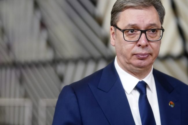 Presedintele anunta ca Serbia nu va introduce vize pentru rusi