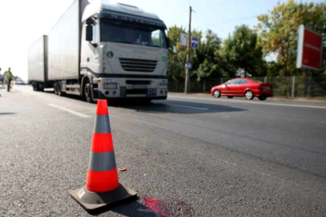 Restrictii de circulatie in Cluj din cauza caniculei Camioanele de mare tonaj sunt oprite in orele de varf