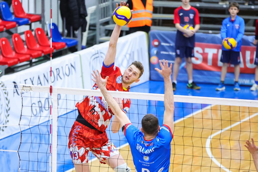 Transfer semnificativ in volei Corona Brasov il recruteaza pe finlandezul Aaro Nikula