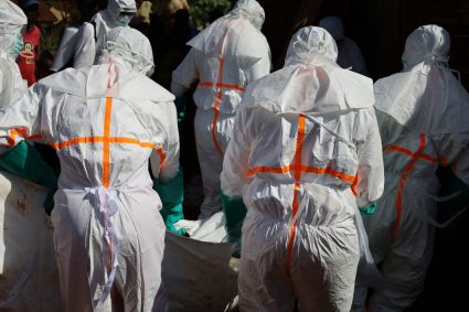 Trei noi vaccinuri experimentale impotriva virusului Ebola vor primi sustinere financiara