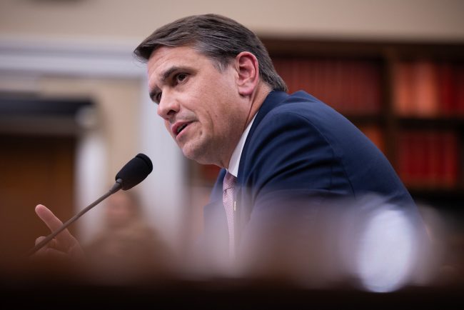 Trump se asteapta sa l desemneze pe Todd Blanche ca procuror general