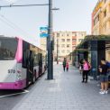 Turistii care nu cunosc orasul sunt agresati de clujeni in zona garii Bilete de autobuz vandute chiar si cu 10 lei Ne fac de rusine