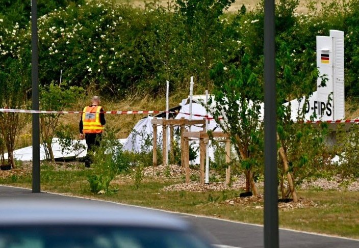 Un avion mic s a prabusit in estul Frantei iar toate cele 11 persoane de la bord si au pierdut viata