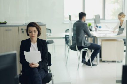 Uniunea Europeană introduce noi reglementări privind salariile. Angajatorii vor fi obligați să includă salariul în anunțurile de angajare.