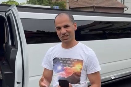VIDEO Gest emotionant de Ziua Copilului la Cluj 20 de copii defavorizati vor fi plimbati cu o limuzina de un tanar care a crescut intr o casa de copii