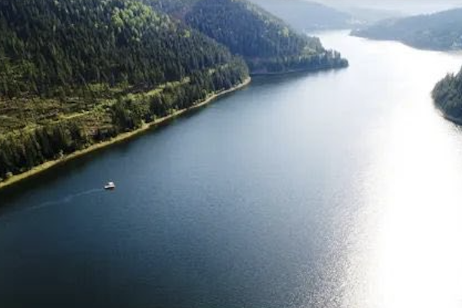 Zona montana a Clujului a primit o veste importanta in domeniul turismului 12 comune s au unit oficial intr o organizatie recunoscuta de Minister