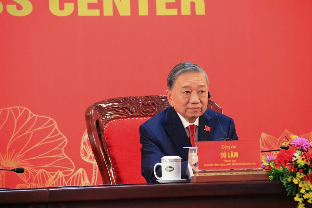 aproape 10000 de prizonieri vor fi eliberati in curand in vietnam