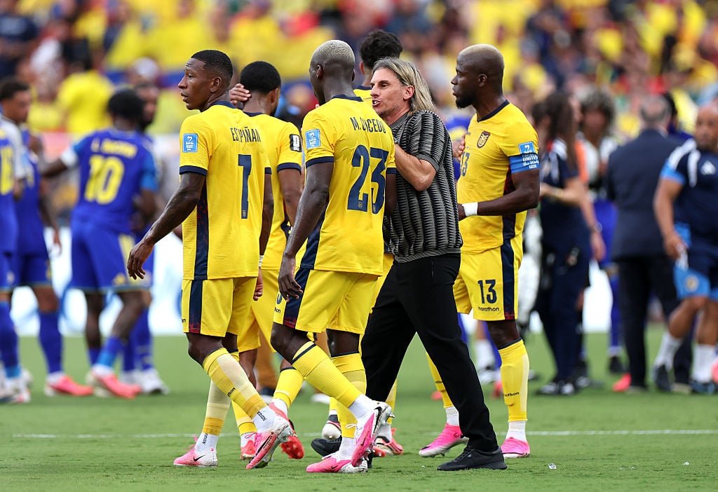 beccacece isi joaca functia de antrenor la mondial ecuadorul ar putea ramane fara selectiune in aceasta seara