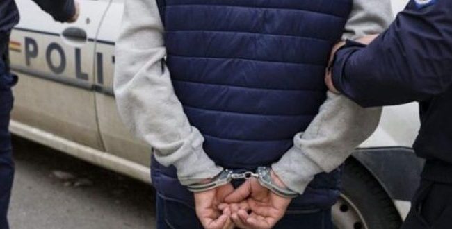 clujean de 34 de ani retinut pentru violenta domestica asupra unui membru al familiei a agresat o si i a distrus telefonul
