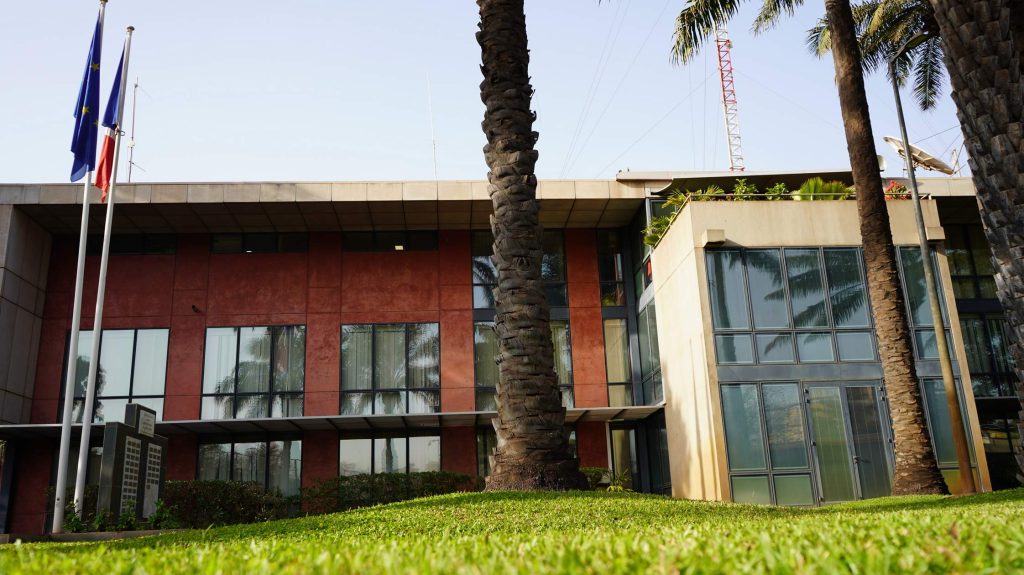 diplomat francez condamnat la 20 de ani de inchisoare de o instanta din africa