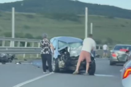 video accident tragic in cluj un tanar motociclist a decedat in urma unei coliziuni violente cu o masina