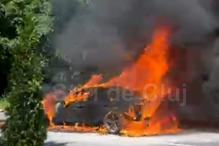 video mesaj emotionant al mamei soferitei automobilului care a ars pe drumul sfantul ioan din cluj un sofer a intrat cu masina in flacari pentru a i salva bunurile