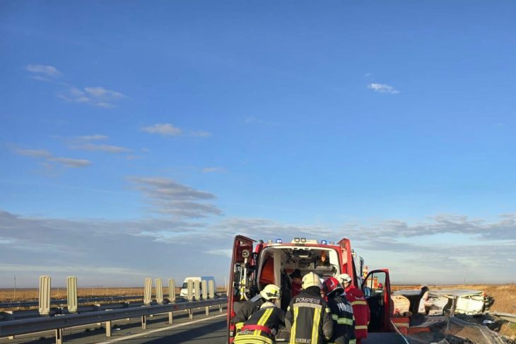 Accident pe drumul spre Litoral doi copii raniti in urma coliziunii dintre trei automobile