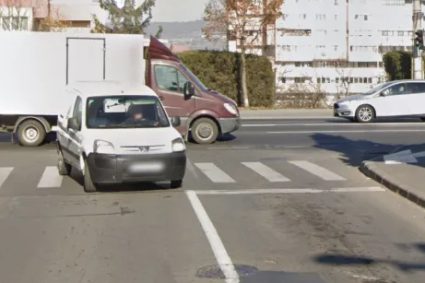 Clujenii cer o nouă trecere de pietoni pe strada Frunzișului: „Mulți traversează ilegal, este periculos”