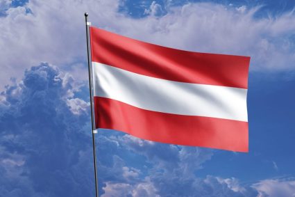 Copiii românilor din Austria au posibilitatea de a învăța gratuit limba maternă în școlile publice. Ce pași trebuie să urmeze părinții?