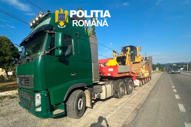 Culmea depasirii tonajului la Cluj Un vehicul supraponderal de 16 tone cu latimea cu 30 mai mare nu avea nici macar asigurare RCA Amenda a fost pe masura