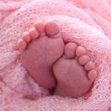 Cum a reusit o femeie din Sibiu sa adopte o fetita fara a fi insarcinata