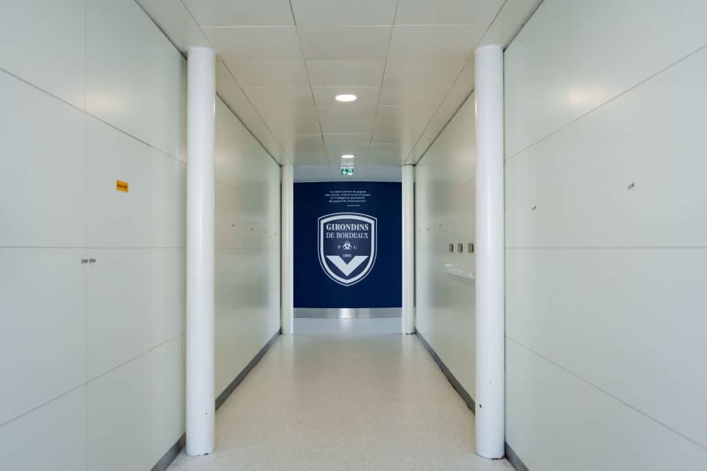 Cutremur in fotbalul francez Un club cu sase titluri de campion a fost exclus din competitiile profesioniste