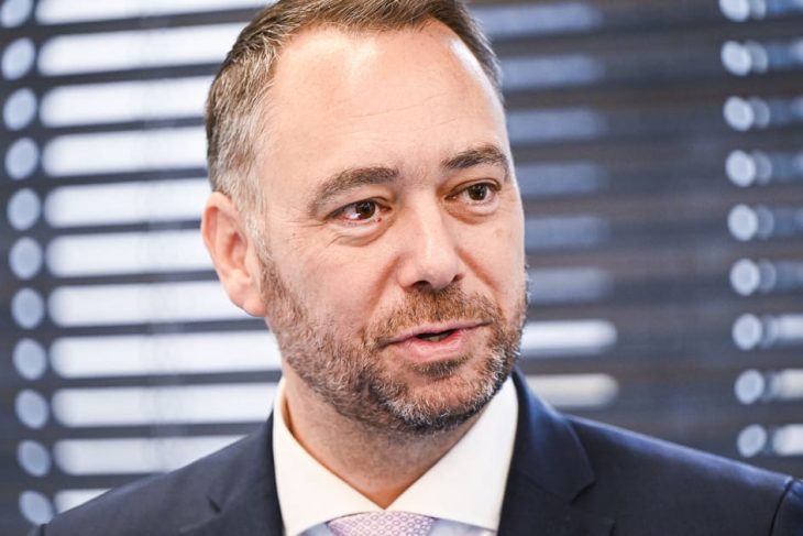 Decizie incomprehensibila Ministrul belgian critica schimbarea de pozitie a FIFA in legatura cu cartonasul rosu primit de SUA