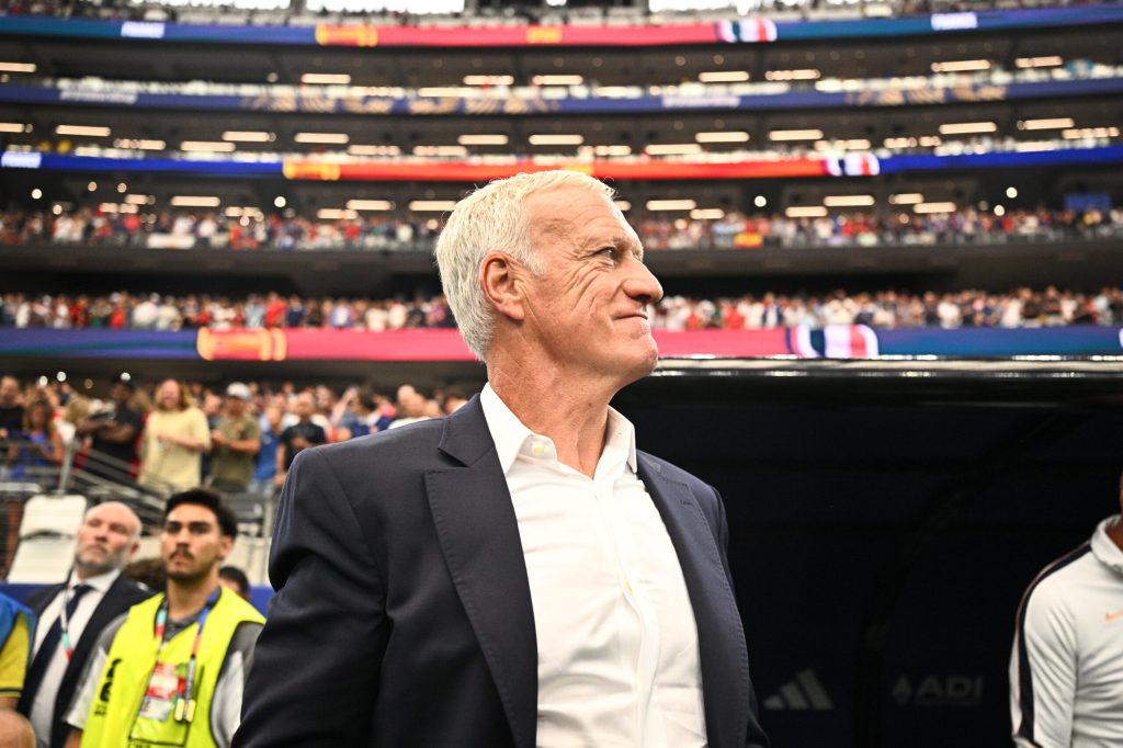 Didier Deschamps isi asuma responsabilitatea pentru infrangerea Frantei in fata Angliei Prima repriza a fost inacceptabila