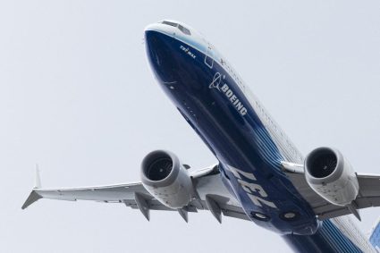 Două avioane au scăpat cu greu de o coliziune deasupra Atlanticului.