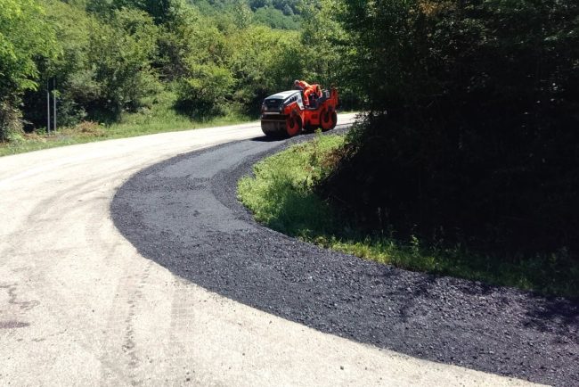 Drumul care leaga sase sate din Cluj de orase importante a fost modernizat Consiliul Judecean a finalizat lucrarile pe DJ 109B