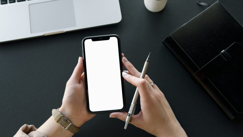Eurostat Romania pe locul al doilea de la coada in UE la competentele digitale ale tinerilor