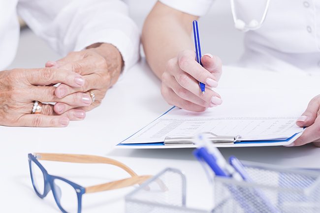 Examenul de medic specialist va avea subiecte unice si reguli uniforme de evaluare