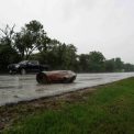 Inundatiile devastatoare lovesc din nou Texasul Cel pacat doi morti si peste 230 de persoane salvate