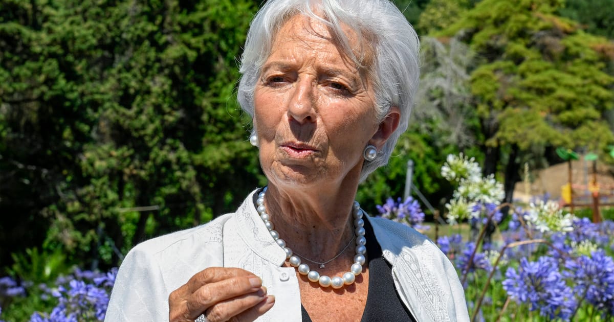 Lagarde propune o iesire anticipata a BCE pentru a influenta campania prezidentiala din Franta