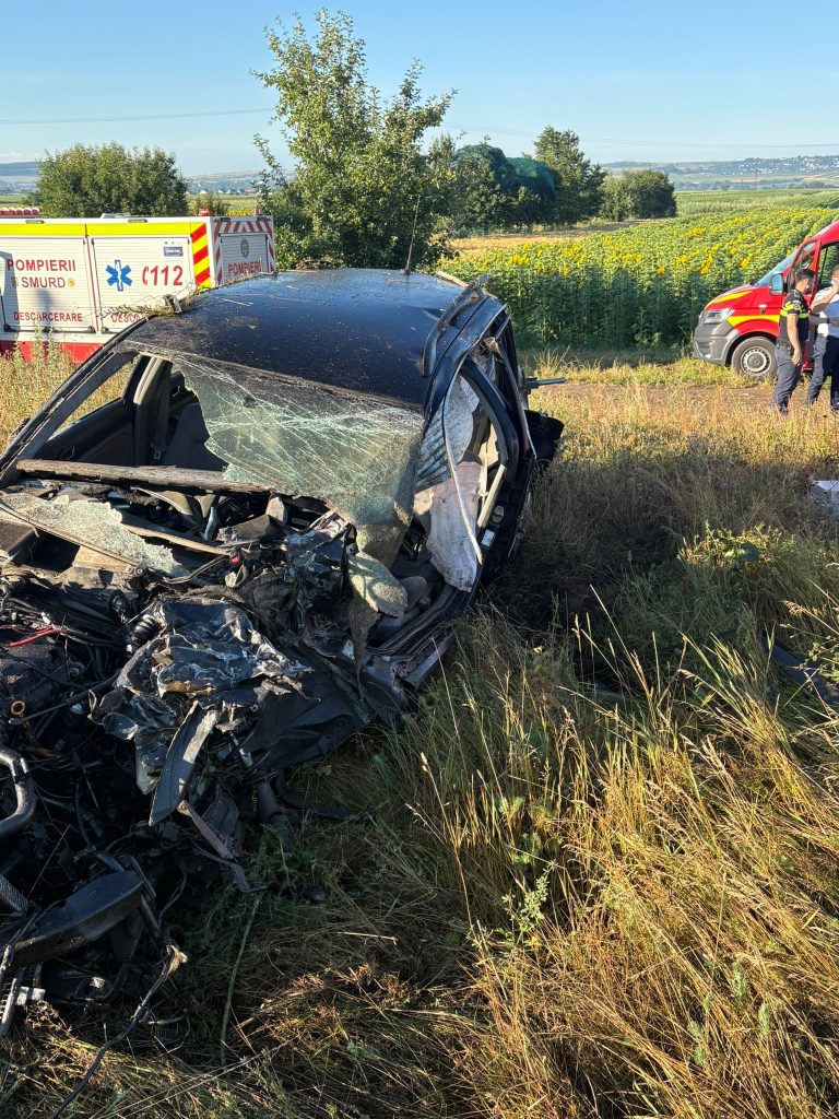 MAI apel dupa doua tragedii la trecerile de nivel cu calea ferata Opritin inainte de calea ferata Alegeti intotdeauna precautia