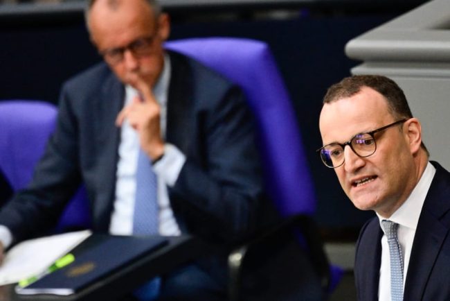 Merz din Germania isi valorifica avantajul in urma demisiei unui lider important al partidului