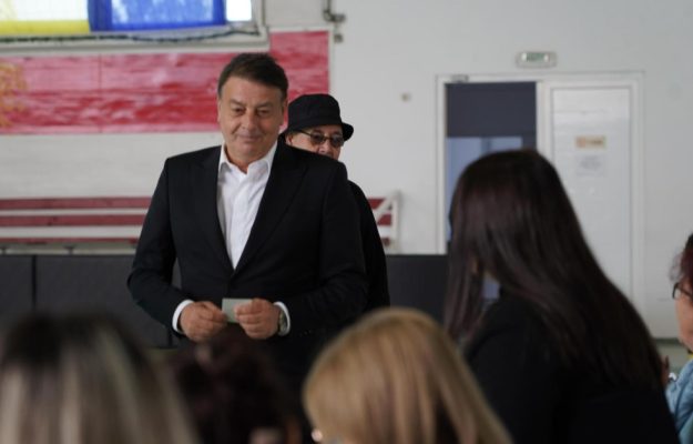 Presedintele CJ Constanta Florin Mitroi audiat ca martor de procurori dupa perchezitii efectuate la sediul