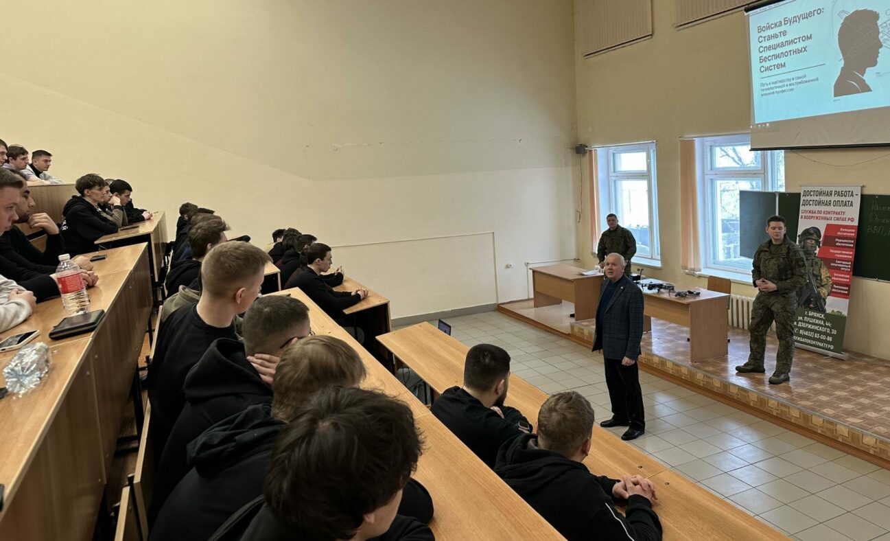 Rusia recruteaza studenti pentru razboi A invatat timp de trei luni sa piloteze drone apoi l au trimis direct in iad