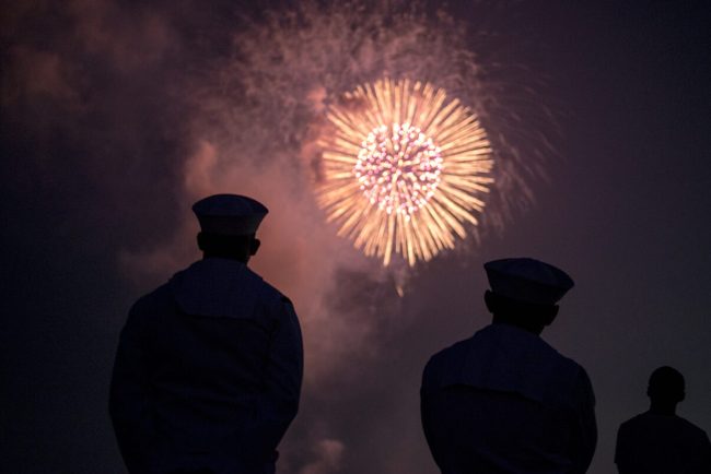 SUA au celebrat 250 de ani de independenta in caldura Trump vremea nu i a descurajat pe americani sa iasa afara