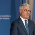 Scandalul azilelor din Bihor Directoarea Autoritatii Nationale pentru Protectia Drepturilor Persoanelor cu Dizabilitati a fost destituita