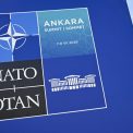 Summitul NATO in Turcia Trump cere loialitate iar viitorul securitatii europene intra intr o etapa esentiala