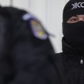 Sute de persoane au obtinut ilegal pensii majorate cu ajutorul unor functionari publici Gruparea a fost