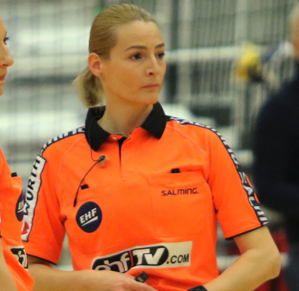 Trei arbitre din Romania incluse pe lista oficiala a Campionatului European de handbal feminin