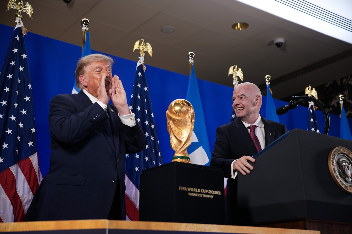 Trump vrea ca SUA sa gazduiasca din nou un Campionat Mondial dar fara Mexic si Canada