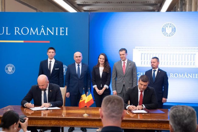 Ultimul contract pentru Autostrada Unirii A8 a fost semnata Proiectul include si primii kilometri de autostrada constructi de Romania in Republica Moldova