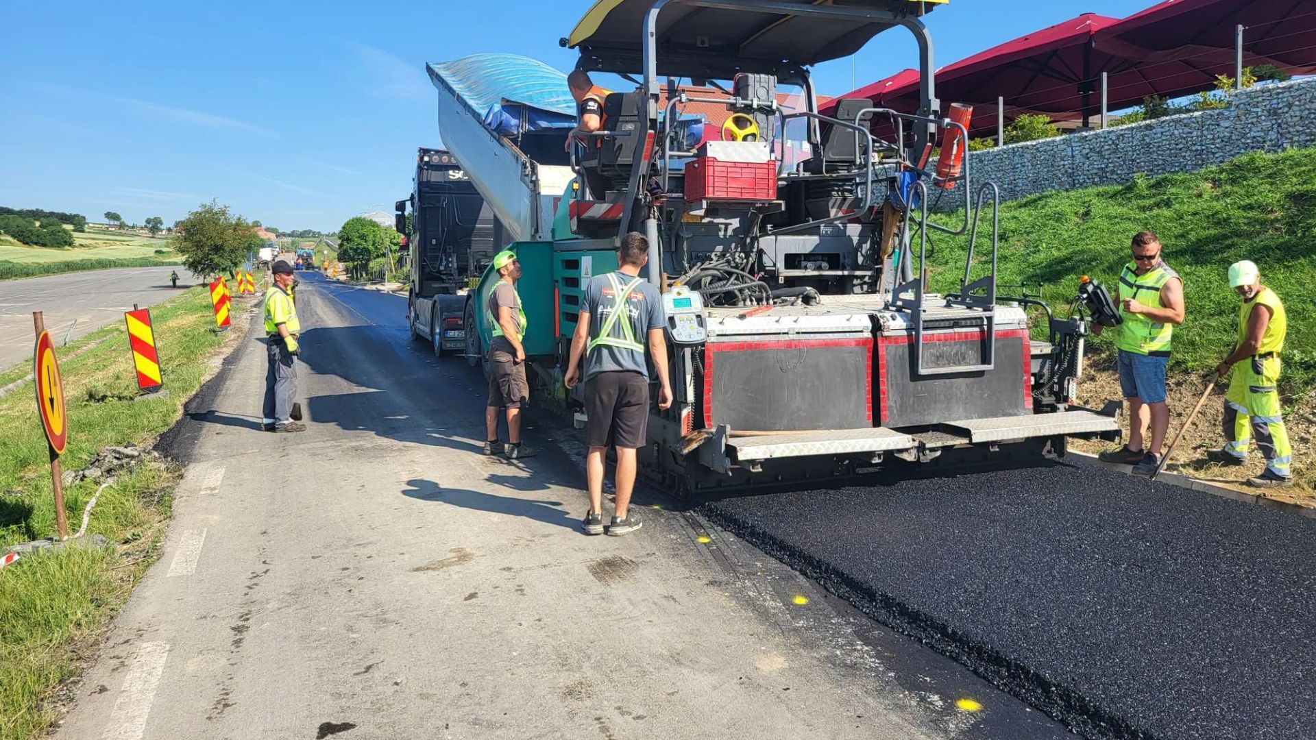 Vesti bune pentru soferii din Cluj Se lucreaza intens la drumul Turda Ploscos care conecteaza la Salina Turda